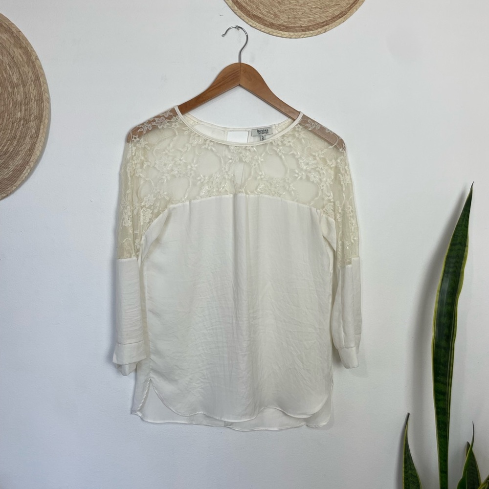 Lace shoulders silky blouse